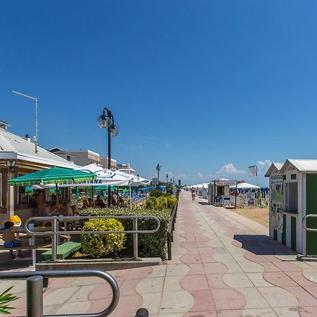 Giannina Lägenhet Lido di Jesolo Exteriör bild